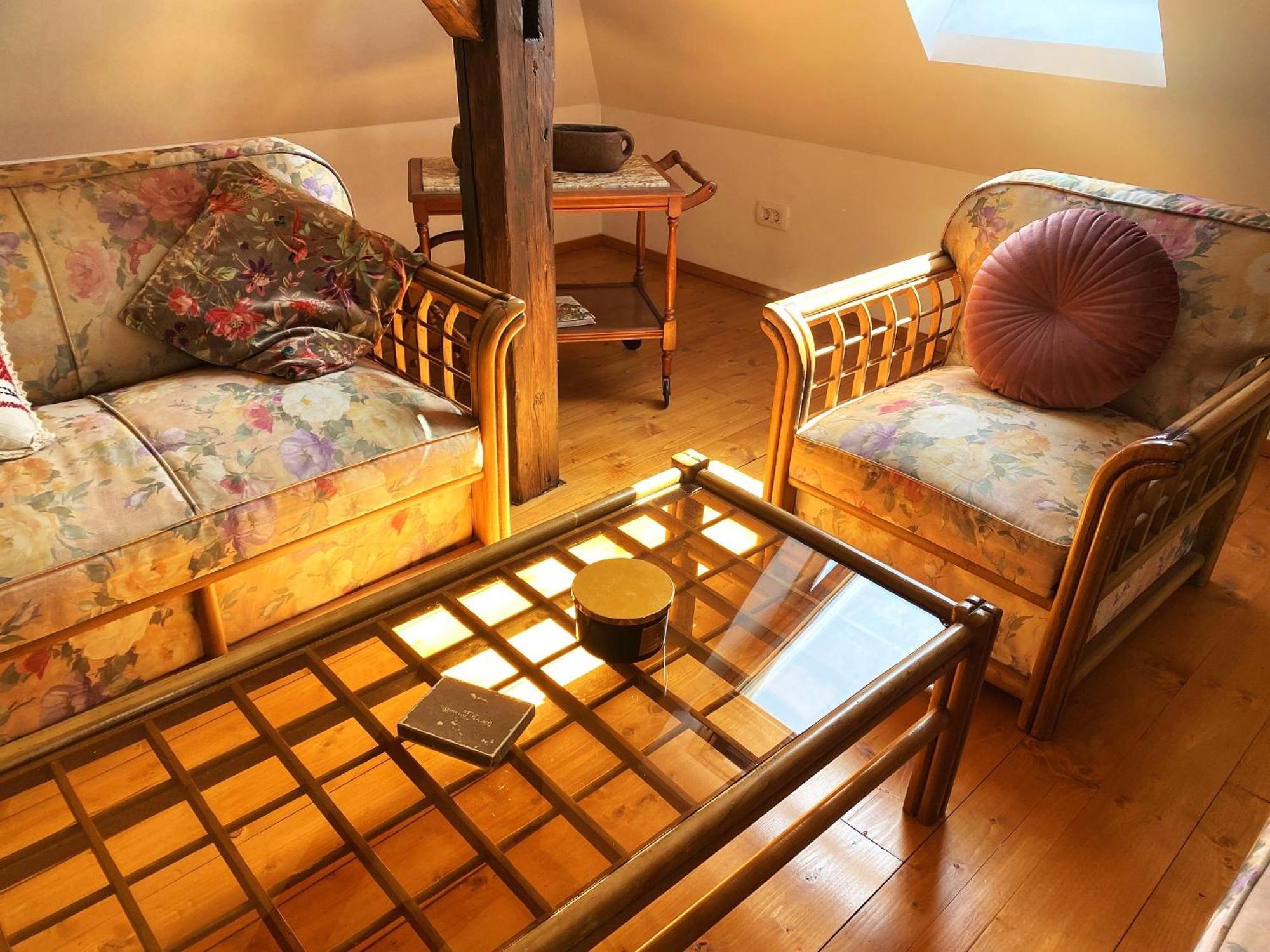 Rose'S Oldtown Apartment Brasov Bagian luar foto